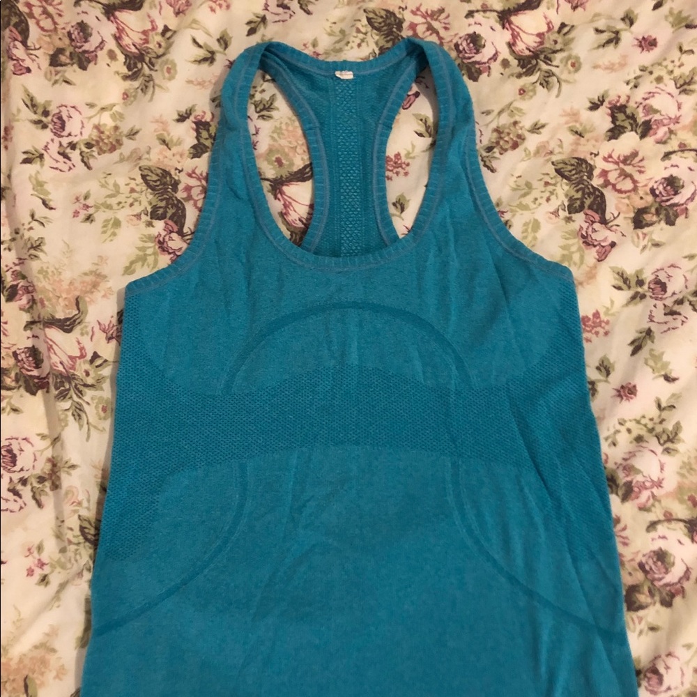 Lilulemon turquoise tank top